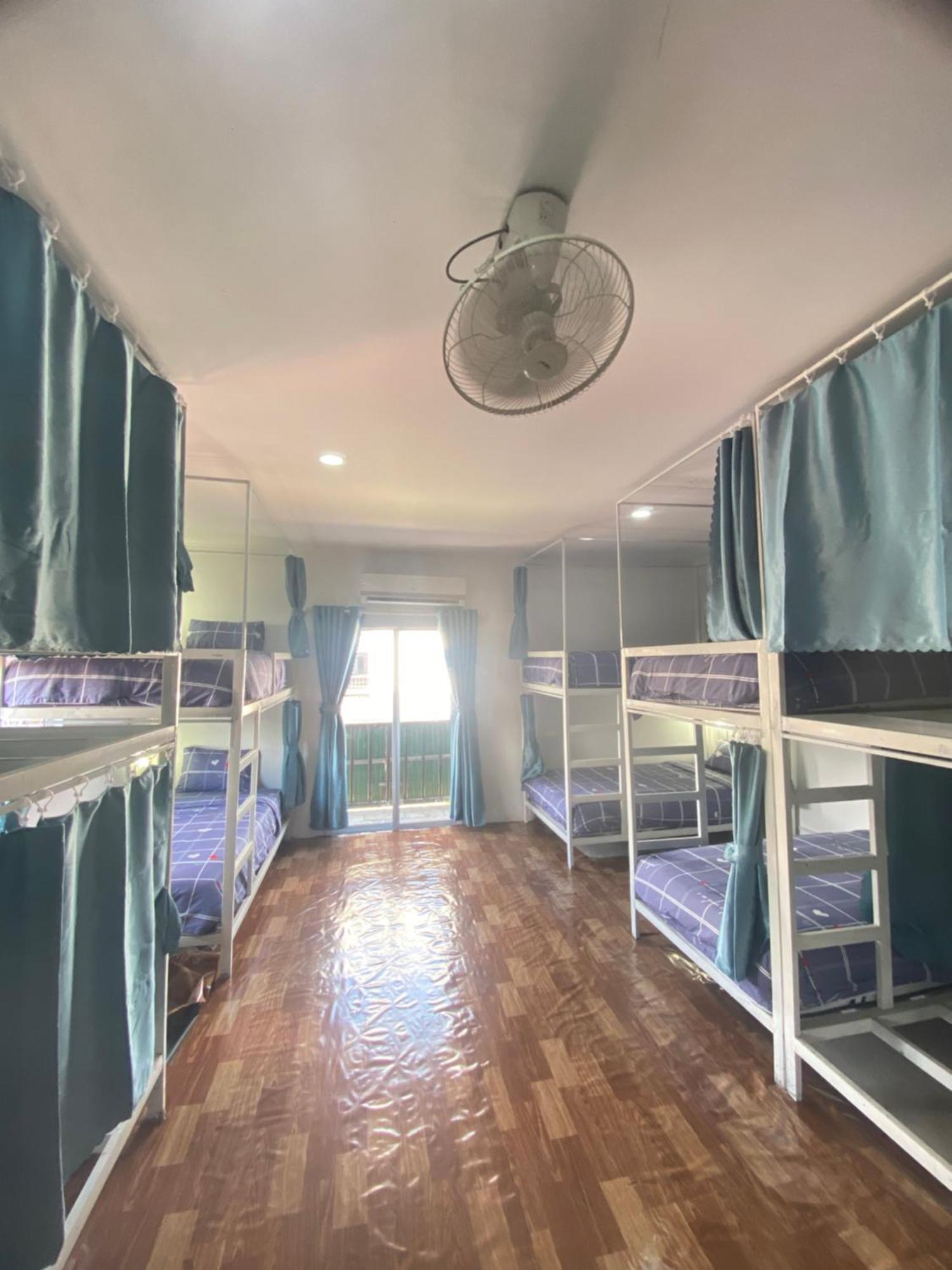 Downtown Vang Vieng Hotel 外观 照片