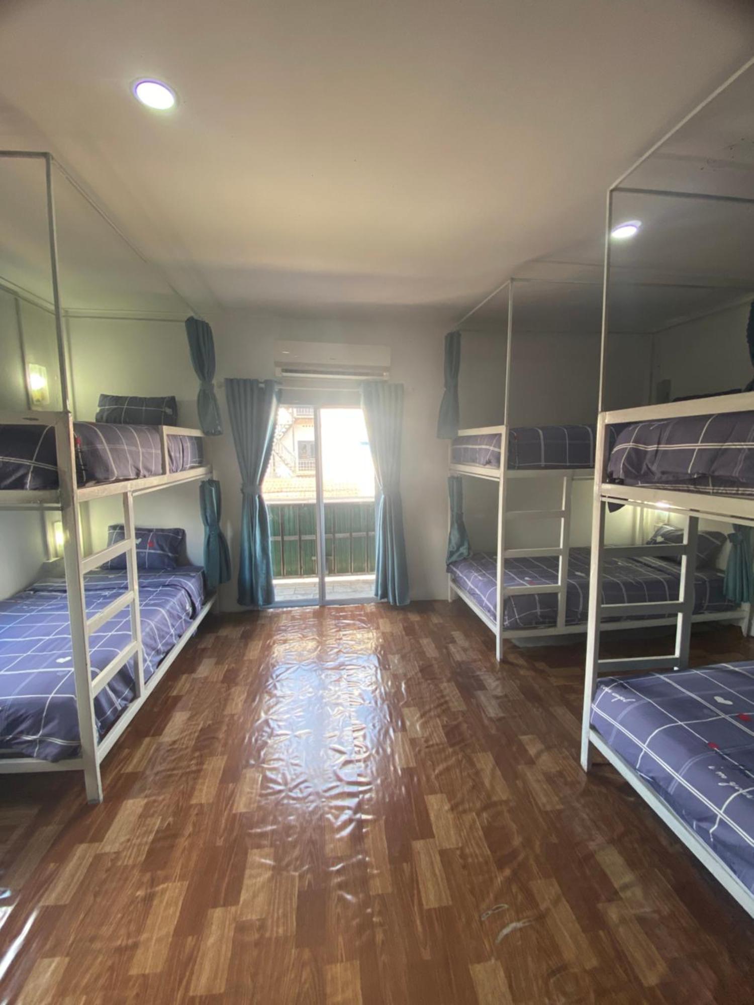 Downtown Vang Vieng Hotel 外观 照片